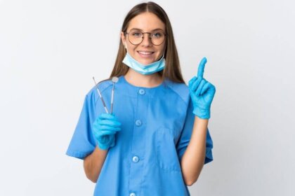 Dentysta-a-stomatolog-jakie-sa-roznice Różnice między dentystą a stomatologiem